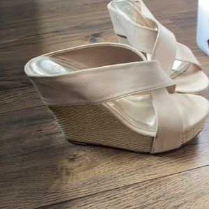 Strappy wedge sandal